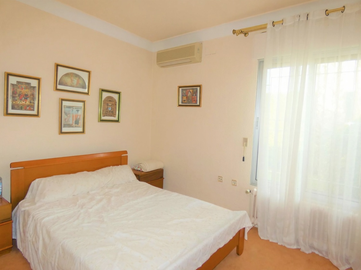 Chalet zum Verkauf mit direktem Strandzugang in Empuriabrava — Schlafzimmer