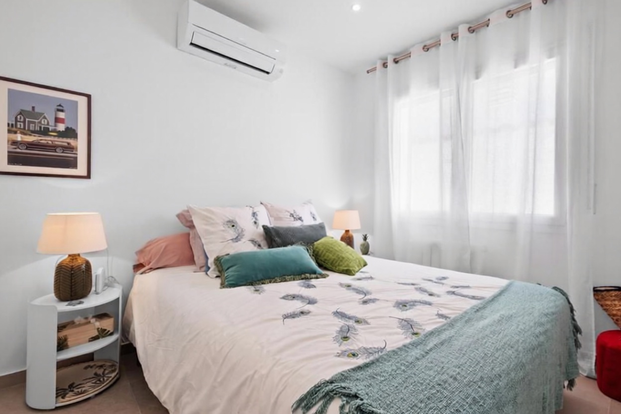 Chalet zum Verkauf mit direktem Strandzugang in Empuriabrava — Schlafzimmer