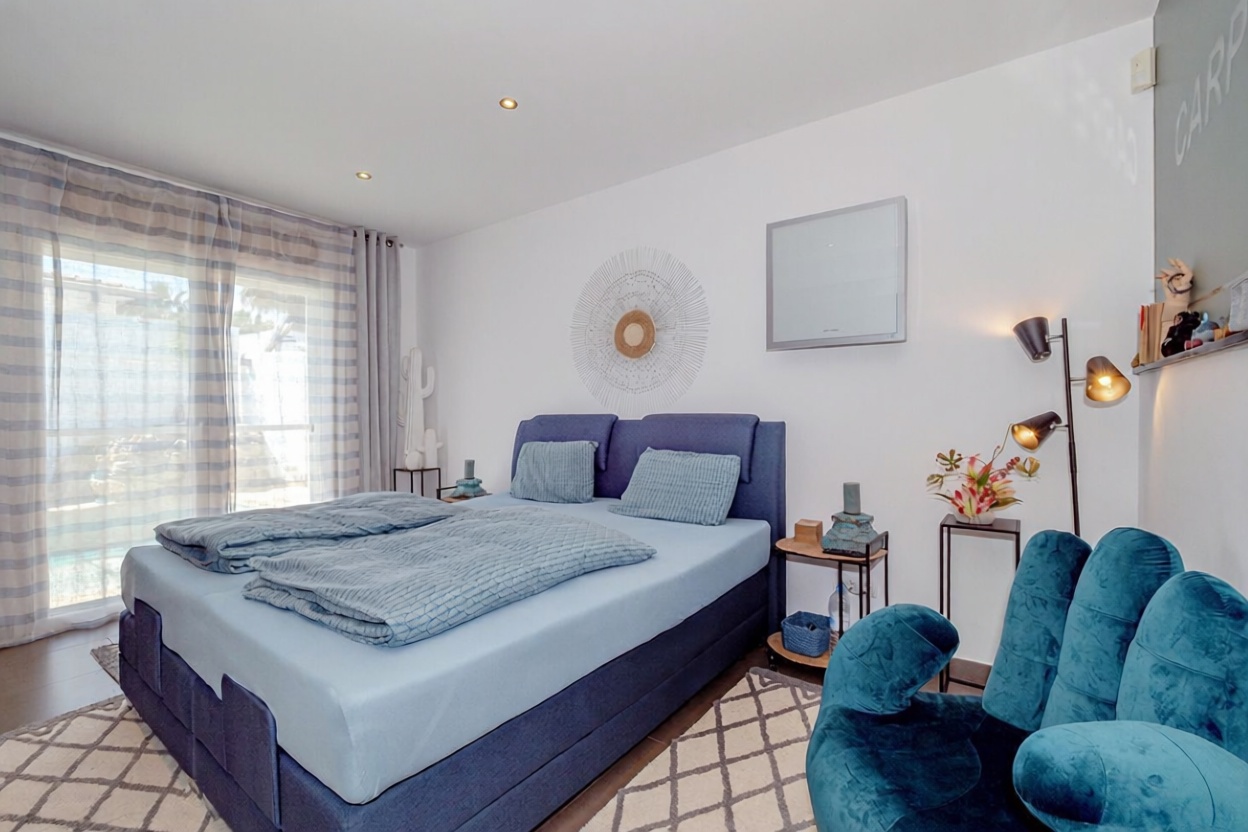 Chalet à vendre avec accès direct à la plage à Empuriabrava — Chambre