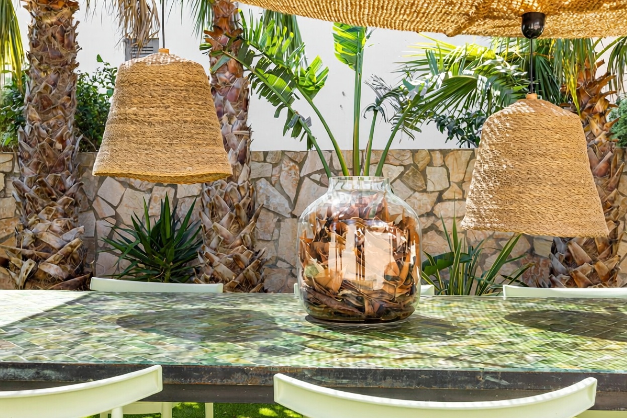 Chalet zum Verkauf mit direktem Strandzugang in Empuriabrava — Meerblick