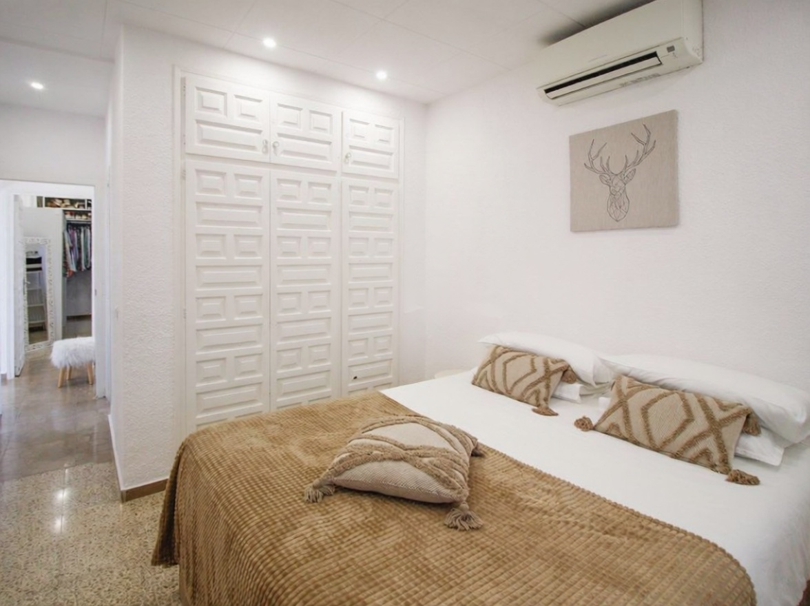 Chalet zum Verkauf mit direktem Strandzugang in Empuriabrava — Schlafzimmer