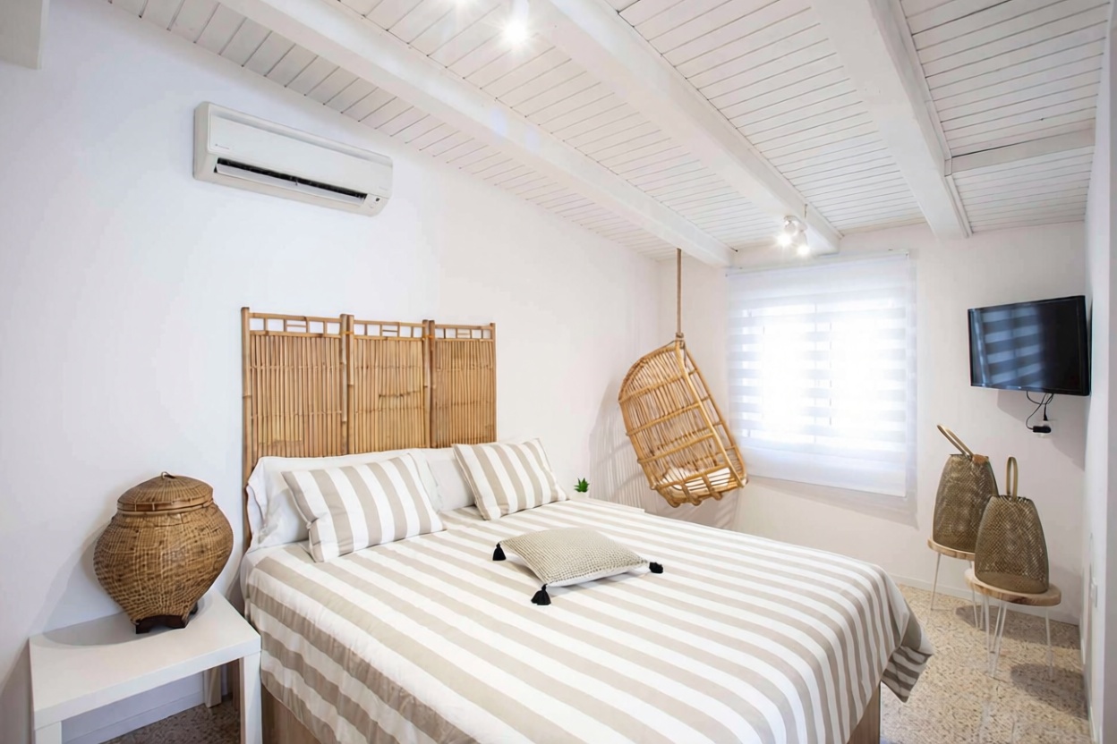 Chalet zum Verkauf mit direktem Strandzugang in Empuriabrava — Schlafzimmer