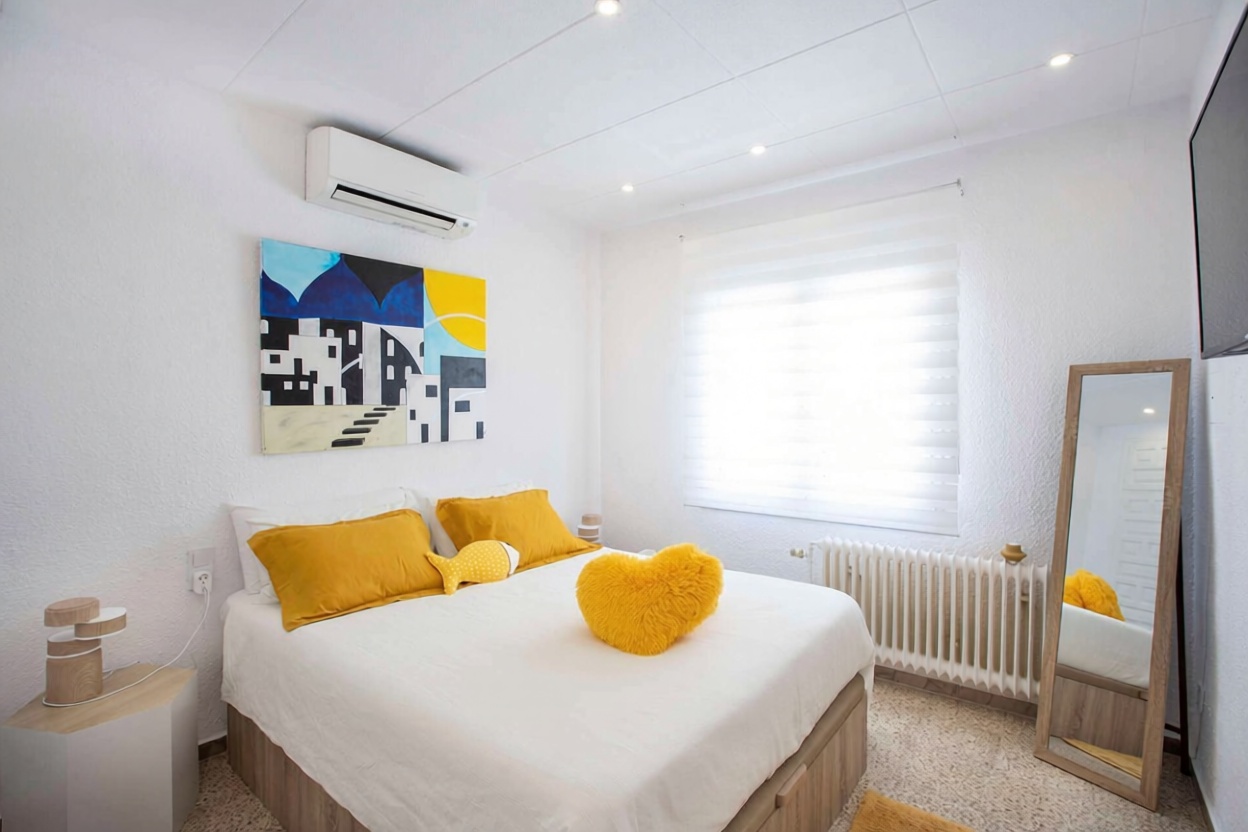 Chalet zum Verkauf mit direktem Strandzugang in Empuriabrava — Schlafzimmer
