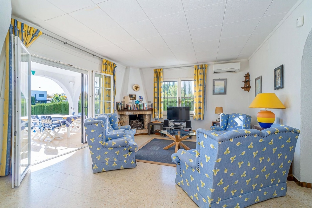 Chalet à vendre avec accès direct à la plage à Empuriabrava