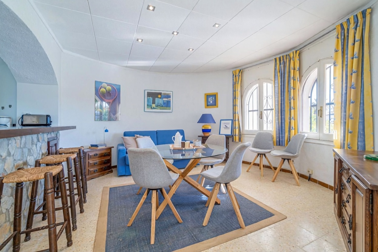 Chalet à vendre avec accès direct à la plage à Empuriabrava — Chambre
