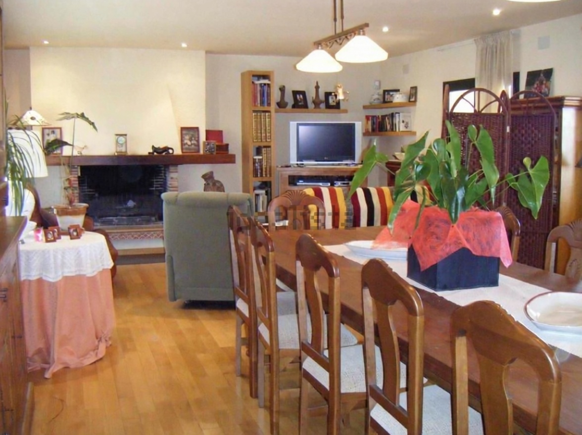 Chalet à vendre avec accès direct à la plage à Empuriabrava — Séjour