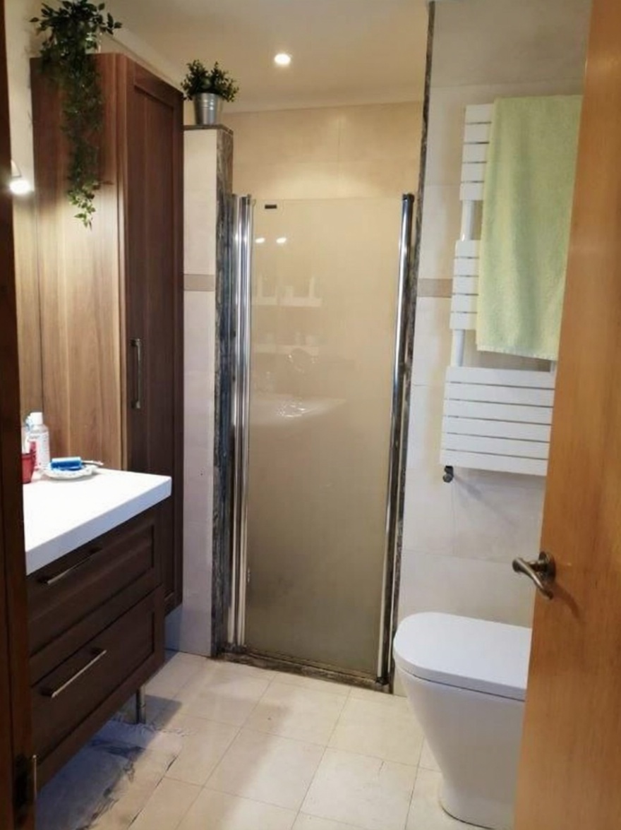Chalet à vendre avec accès direct à la plage à Empuriabrava — Sanitaires