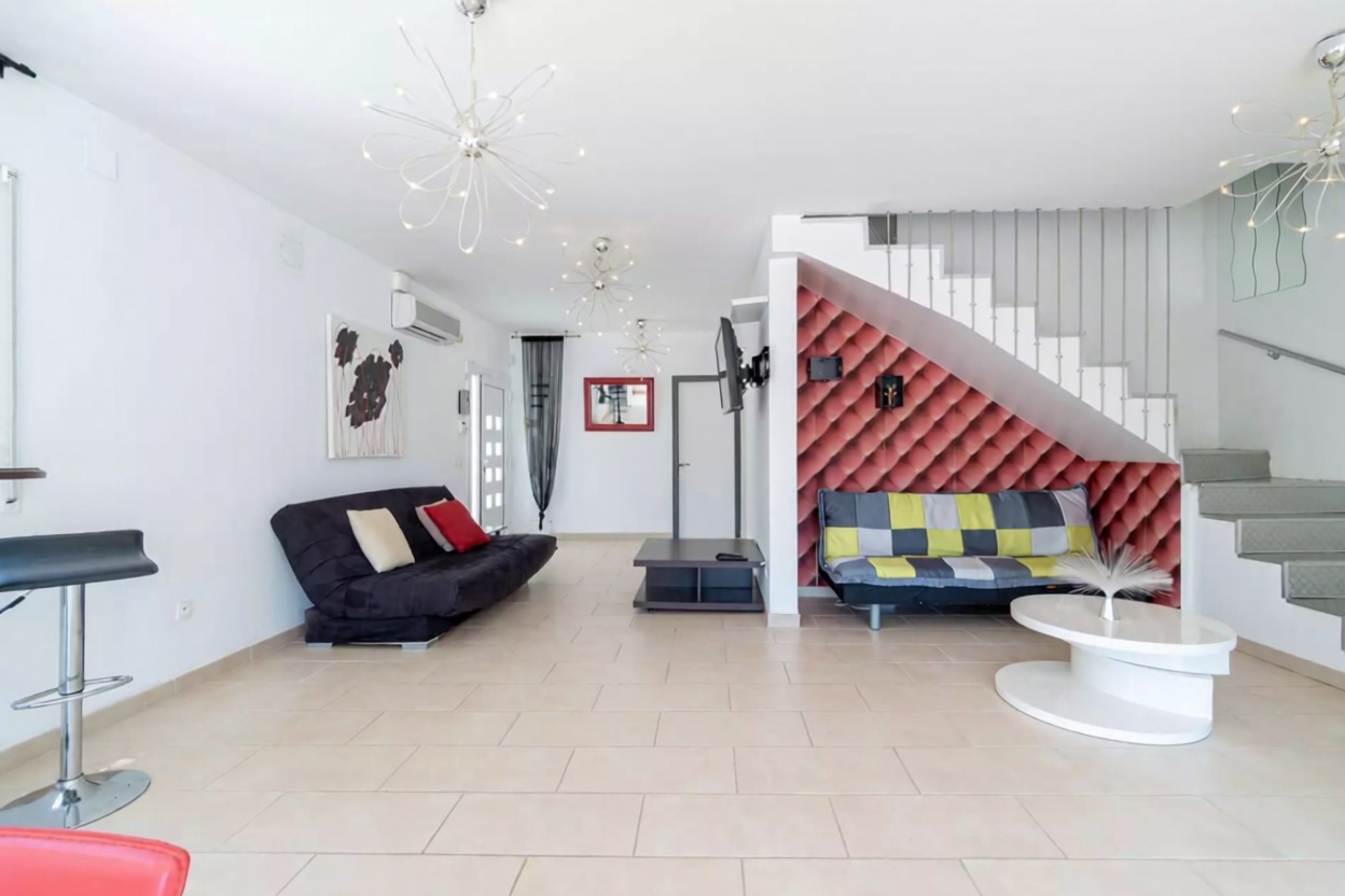 Chalet à vendre avec accès direct à la plage à Empuriabrava — Chambre