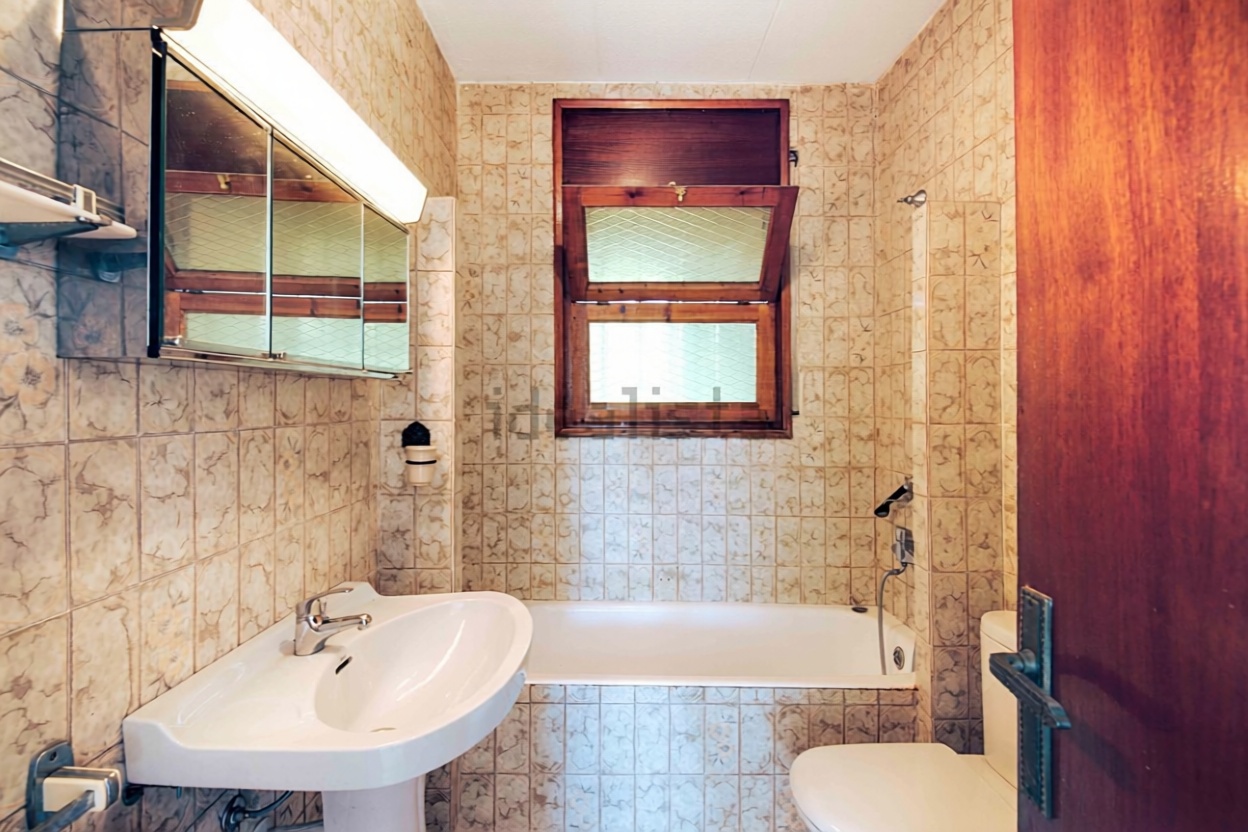 Chalet avec accès direct à la plage à Empuriabrava — Chambre
