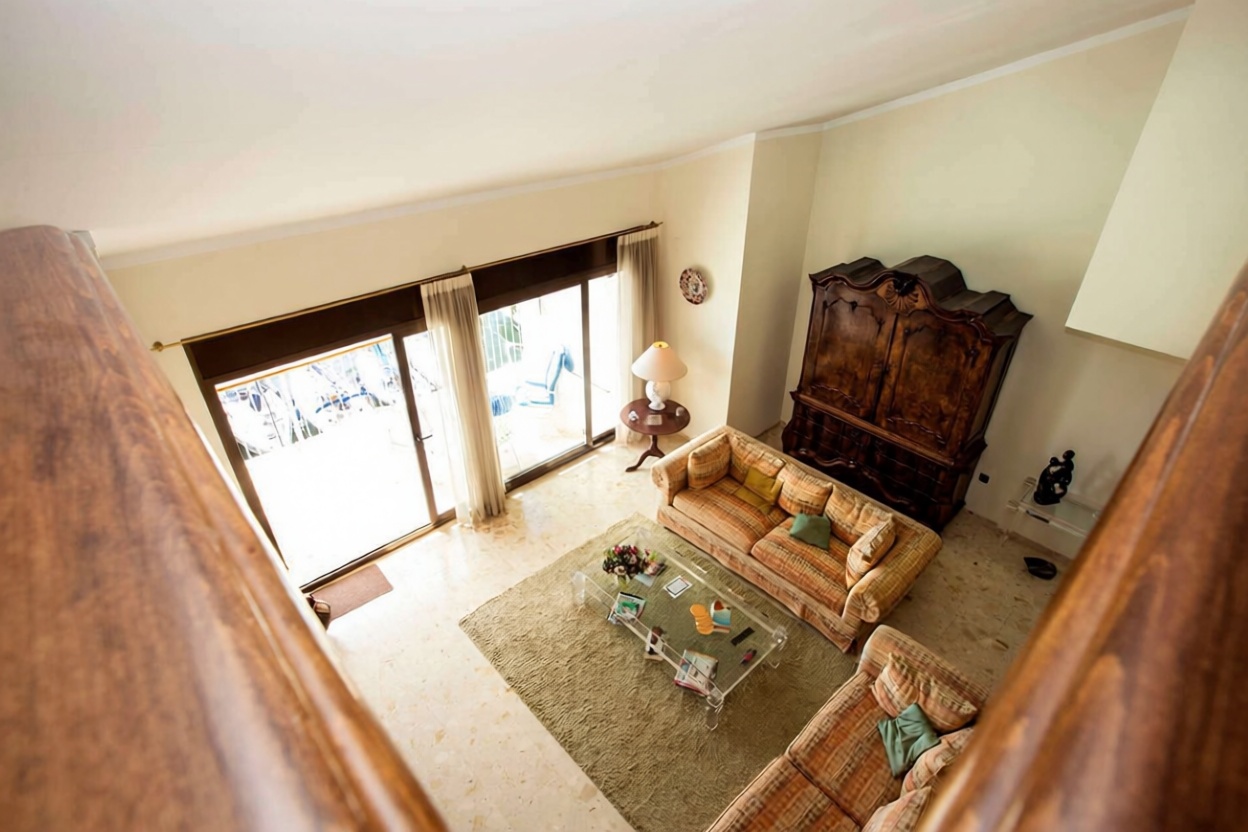 Appartement à vendre pieds dans l'eau à Empuriabrava — Chambre