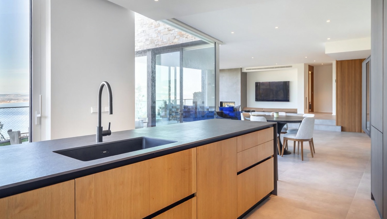Chalet à vendre avec accès direct à la plage à Begur — Cuisine