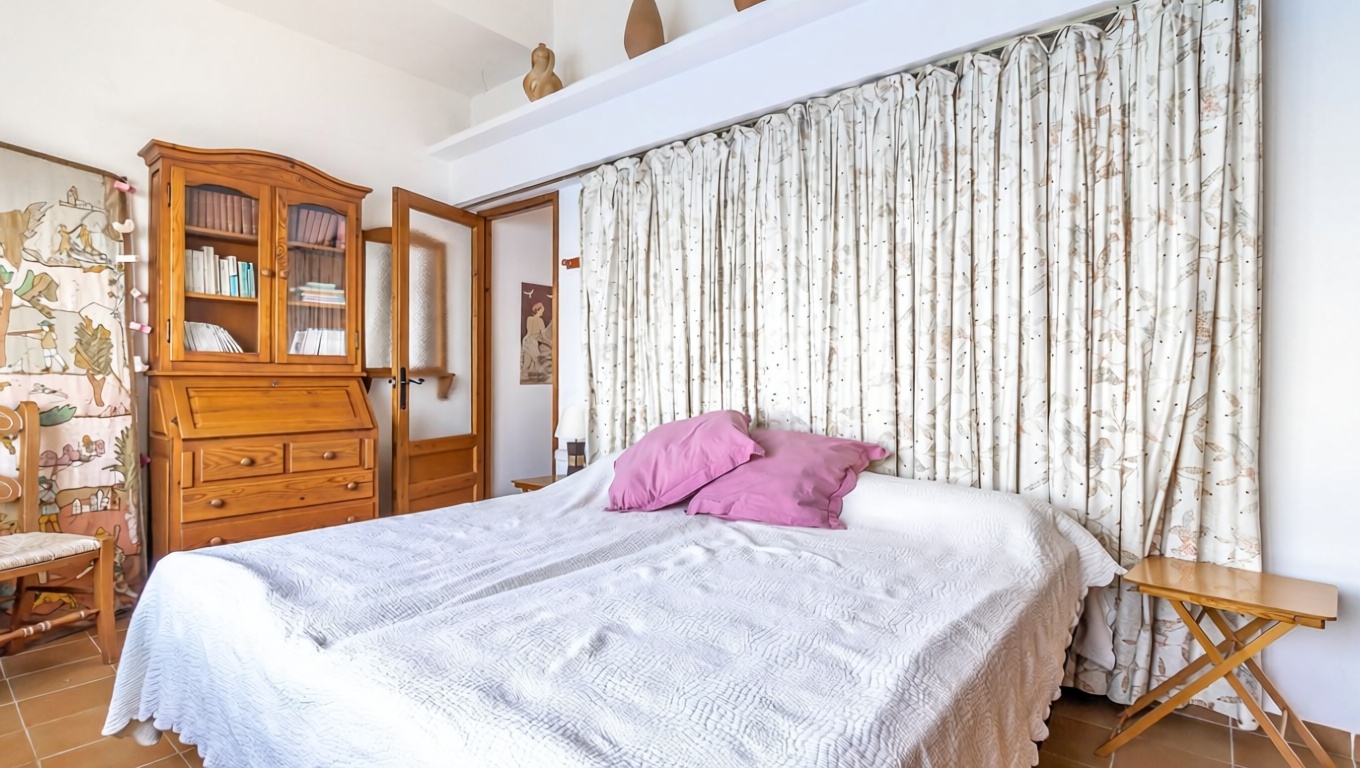 Chalet à vendre avec accès direct à la plage à Begur — Chambre
