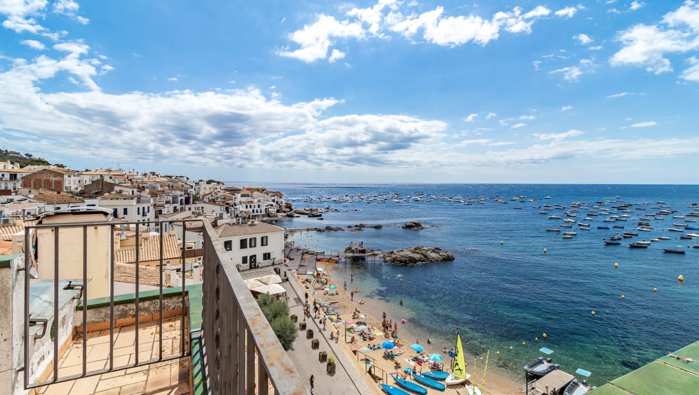 Chalé à venda com acesso direto à praia em Calella