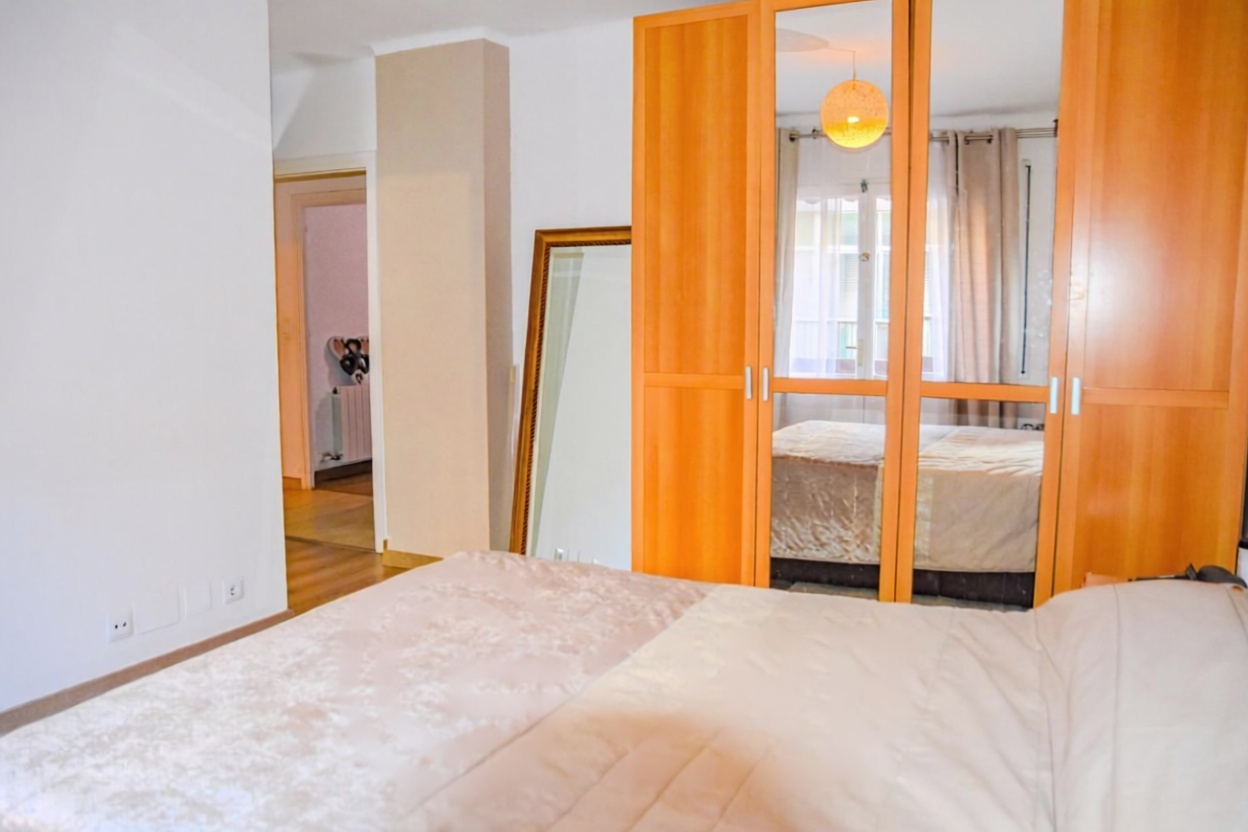 Piso en venta en primera línea de playa en Mataró — Baño
