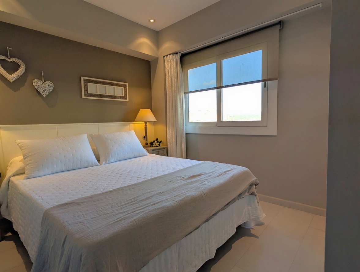 Appartement à vendre pieds dans l'eau à Palamós — Chambre