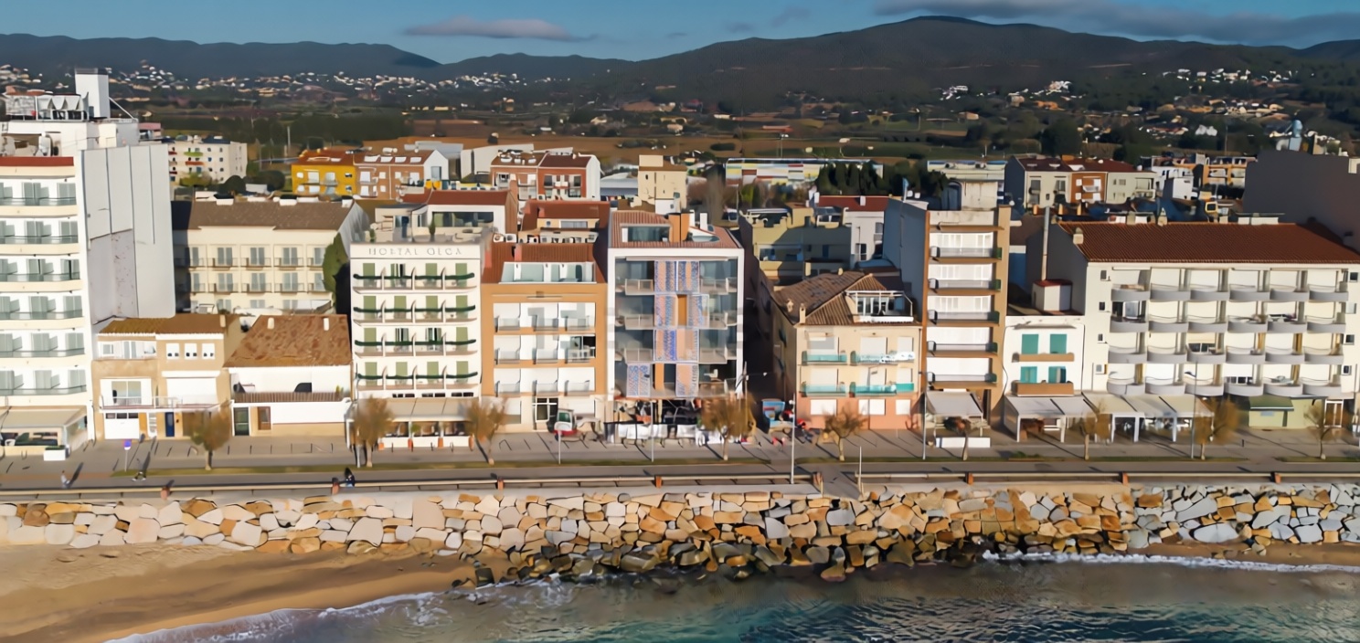 Квартира на продажу на первой линии пляжа в Sant Antoni de Calonge — Аэрофото