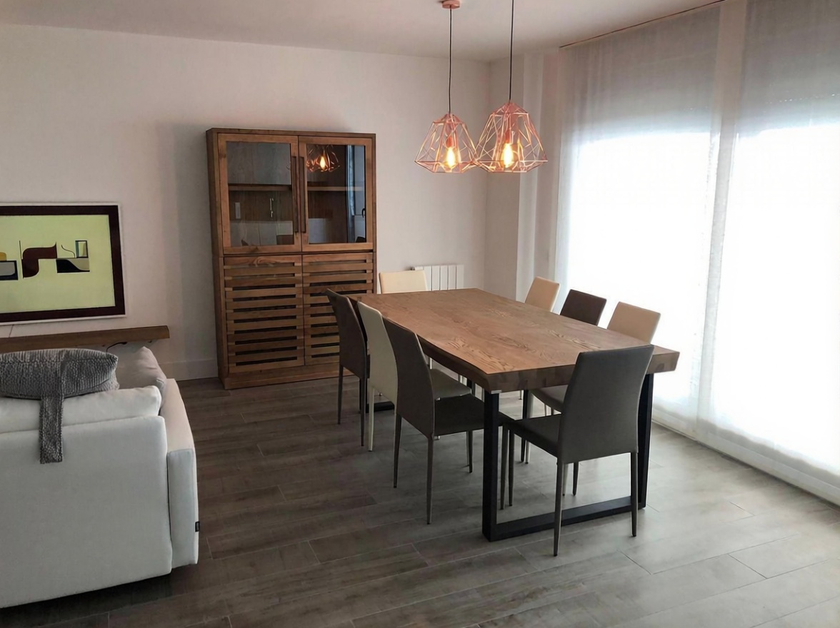 Appartement à vendre pieds dans l'eau à Castell-Platja d'Aro — Coin repas