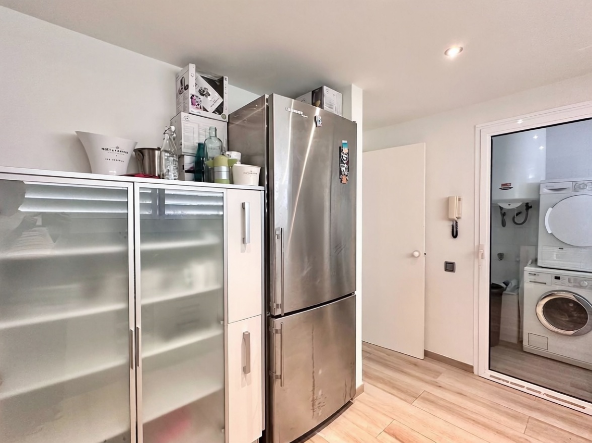 Chalet à vendre avec accès direct à la plage à Castell-Platja d'Aro — Cuisine