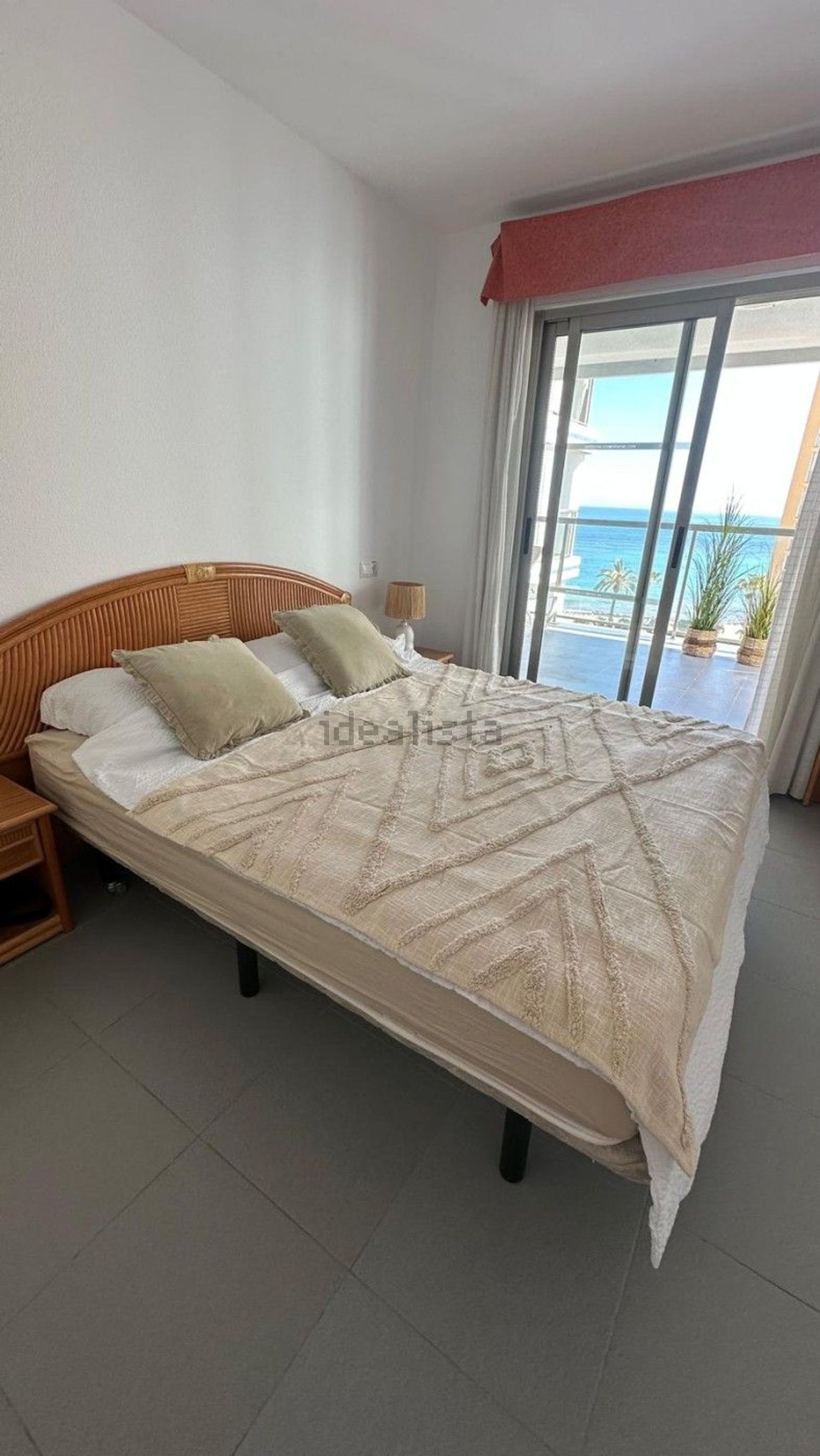 Квартира первая линия пляжа в Calpe — Спальня