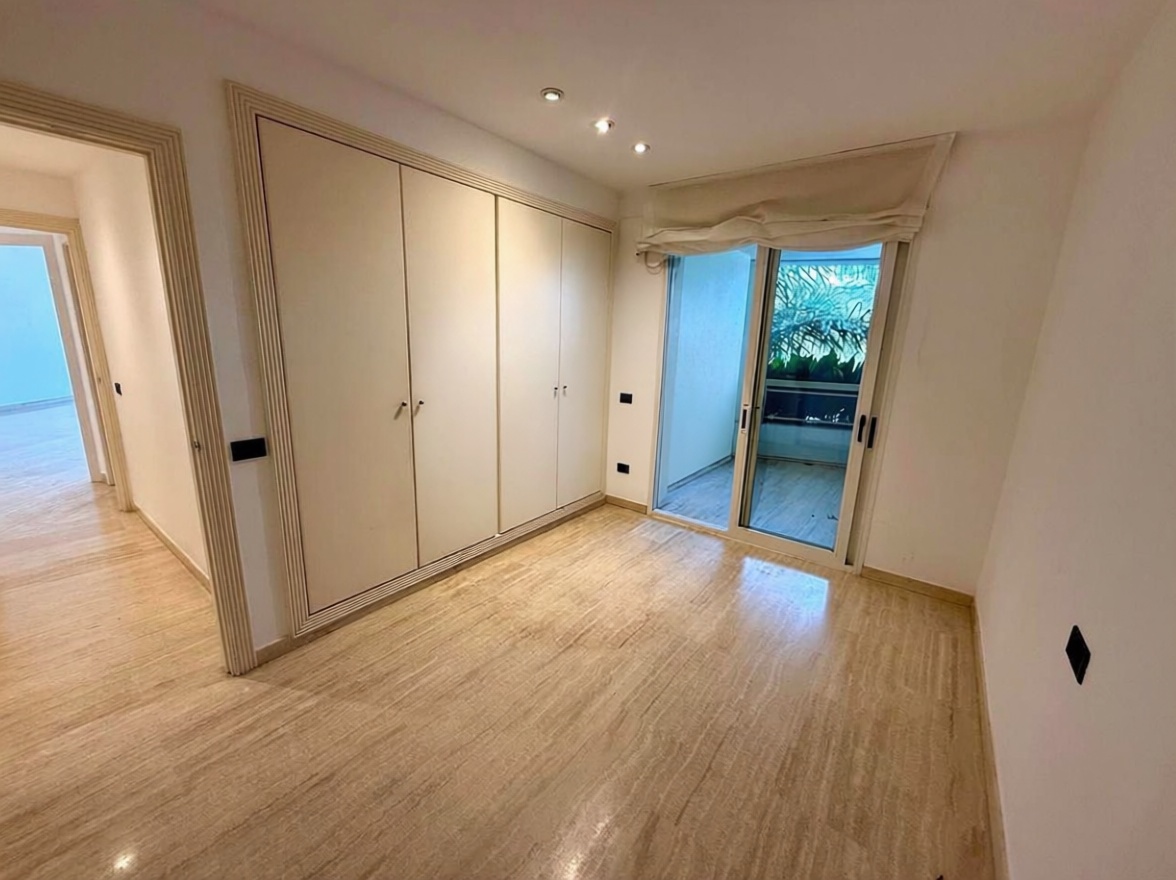 Квартира на продажу на первой линии пляжа в Castell-Platja d'Aro — Спальня