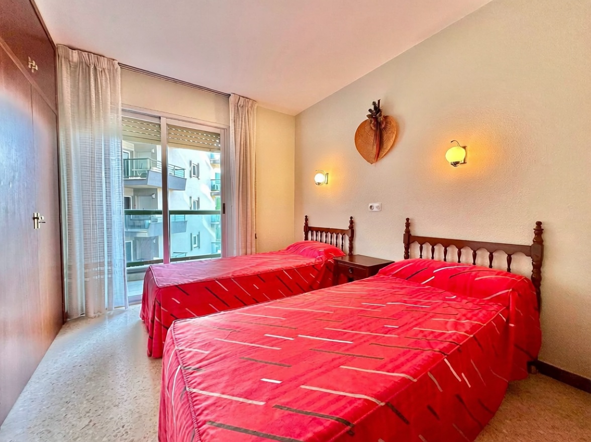 Квартира на продажу на первой линии пляжа в Castell-Platja d'Aro — Спальня