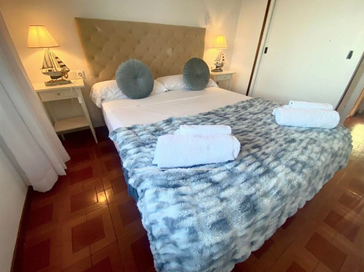 Квартира на продажу на первой линии пляжа в Castell-Platja d'Aro — Спальня