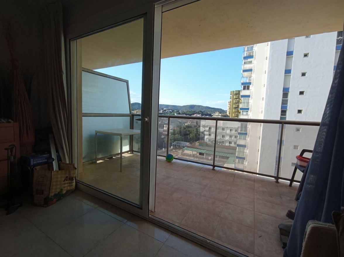Квартира на продажу на первой линии пляжа в Castell-Platja d'Aro — Гостиная