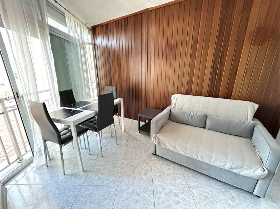 Квартира на продажу на первой линии пляжа в Castell-Platja d'Aro — Гостиная