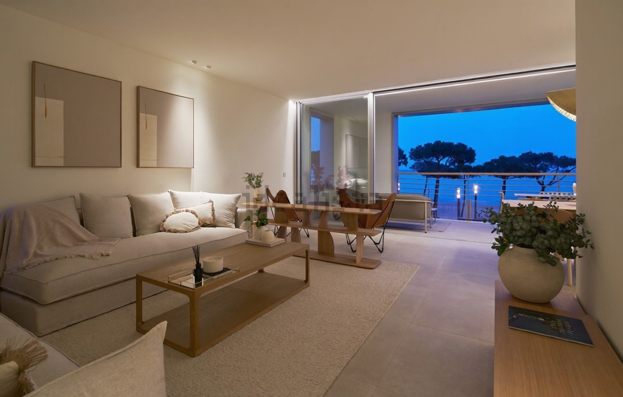Мансарда на продажу на первой линии моря в Castell-Platja d'Aro — Кухня