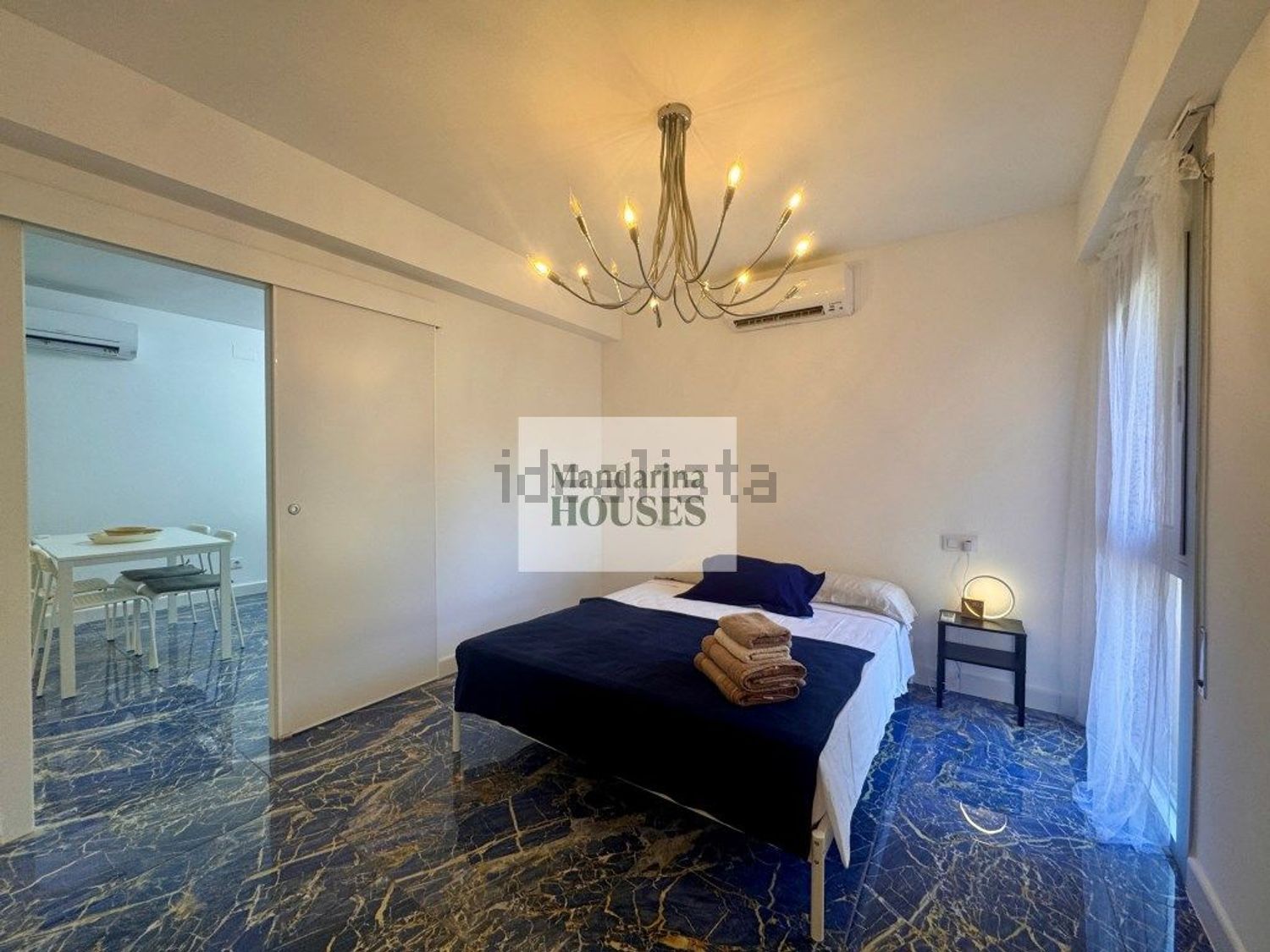Piso en primera línea de playa en Lloret de Mar — Dormitorio