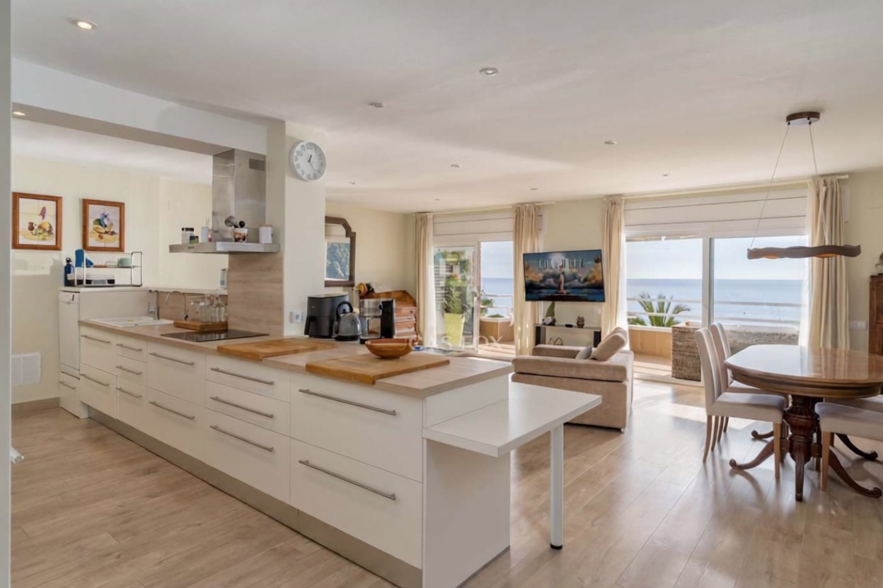 Appartement à vendre pieds dans l'eau à Lloret de Mar — Séjour