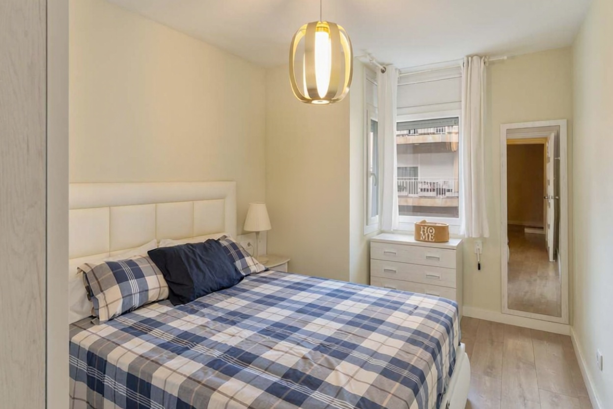 Appartement à vendre pieds dans l'eau à Lloret de Mar — Chambre