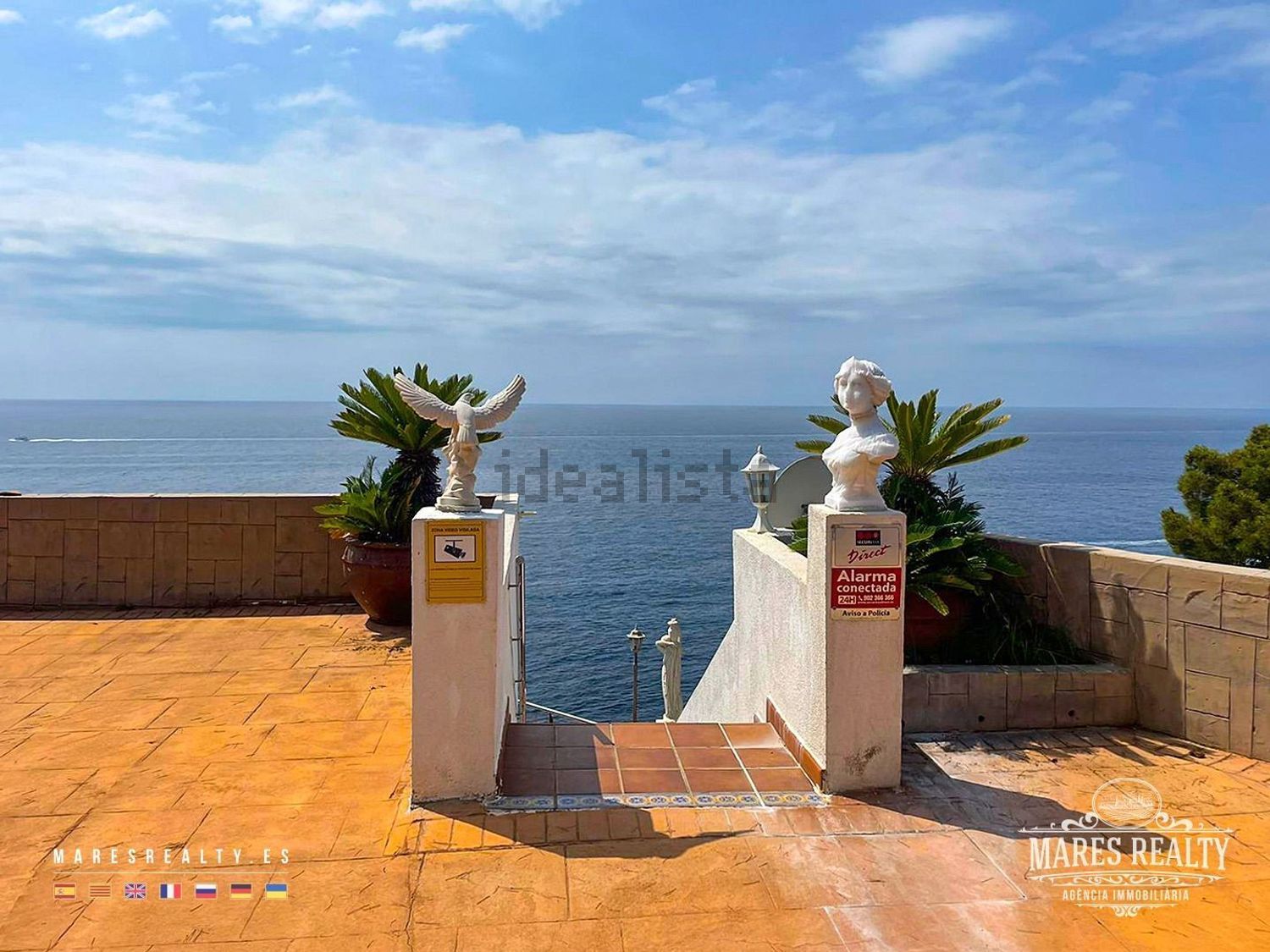 Chalet à vendre avec accès direct à la plage à Lloret de Mar