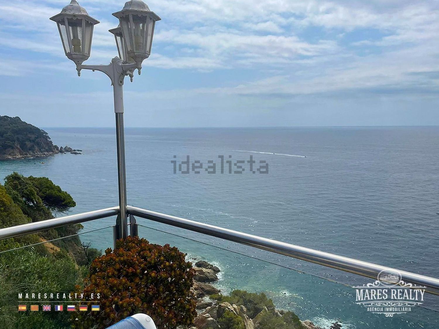 Chalet à vendre avec accès direct à la plage à Lloret de Mar