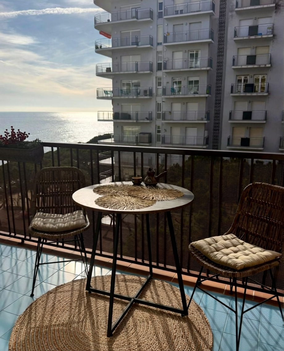 Piso en venta en primera línea de playa en Blanes