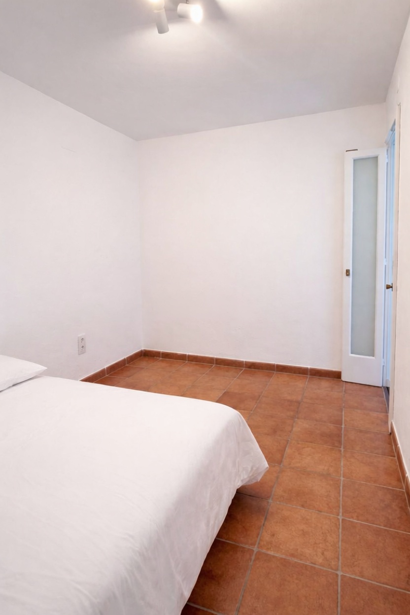 Wohnung in erste Strandlinie in Blanes — Schlafzimmer