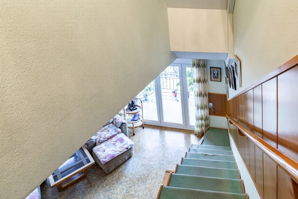 Dúplex en venta en primera línea de playa en Barcelona — Salón