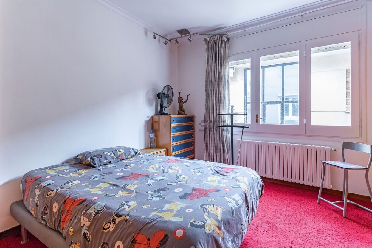 Dúplex en venta en primera línea de playa en Barcelona — Baño