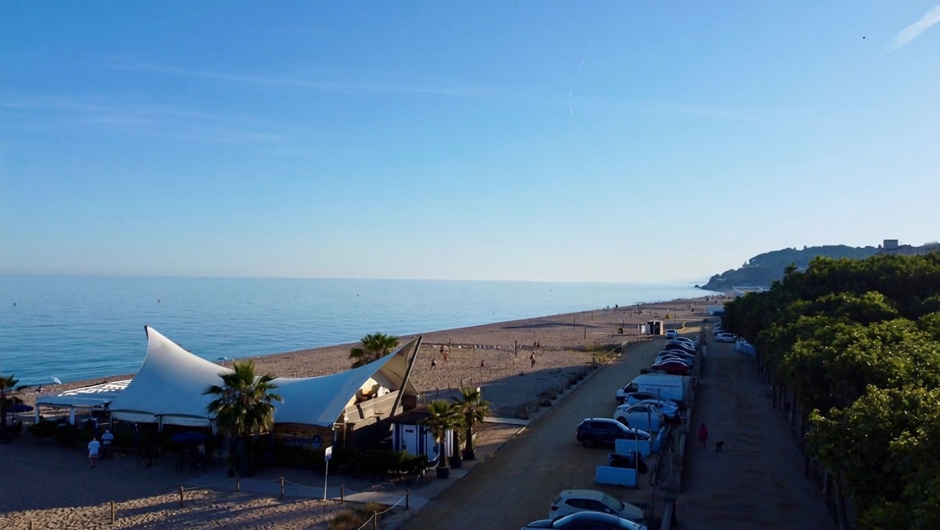 Duplex for sale frontline beach in Barcelona — Sea view