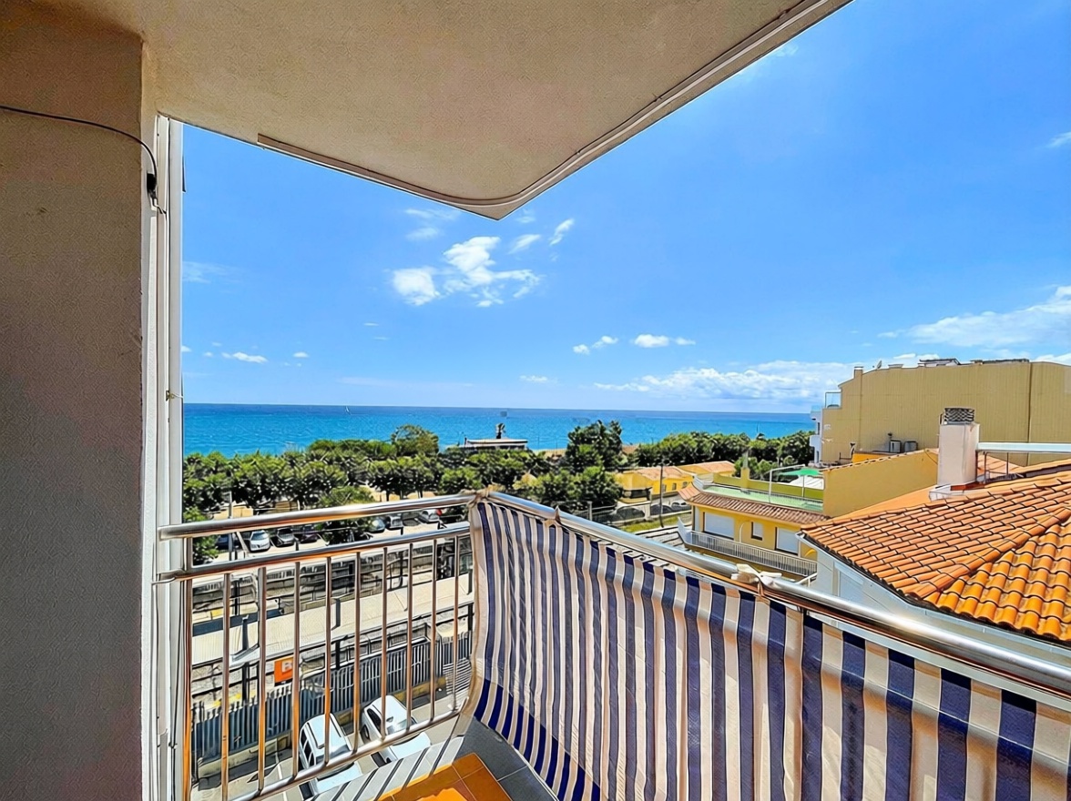 Piso en venta en primera línea de playa en Barcelona