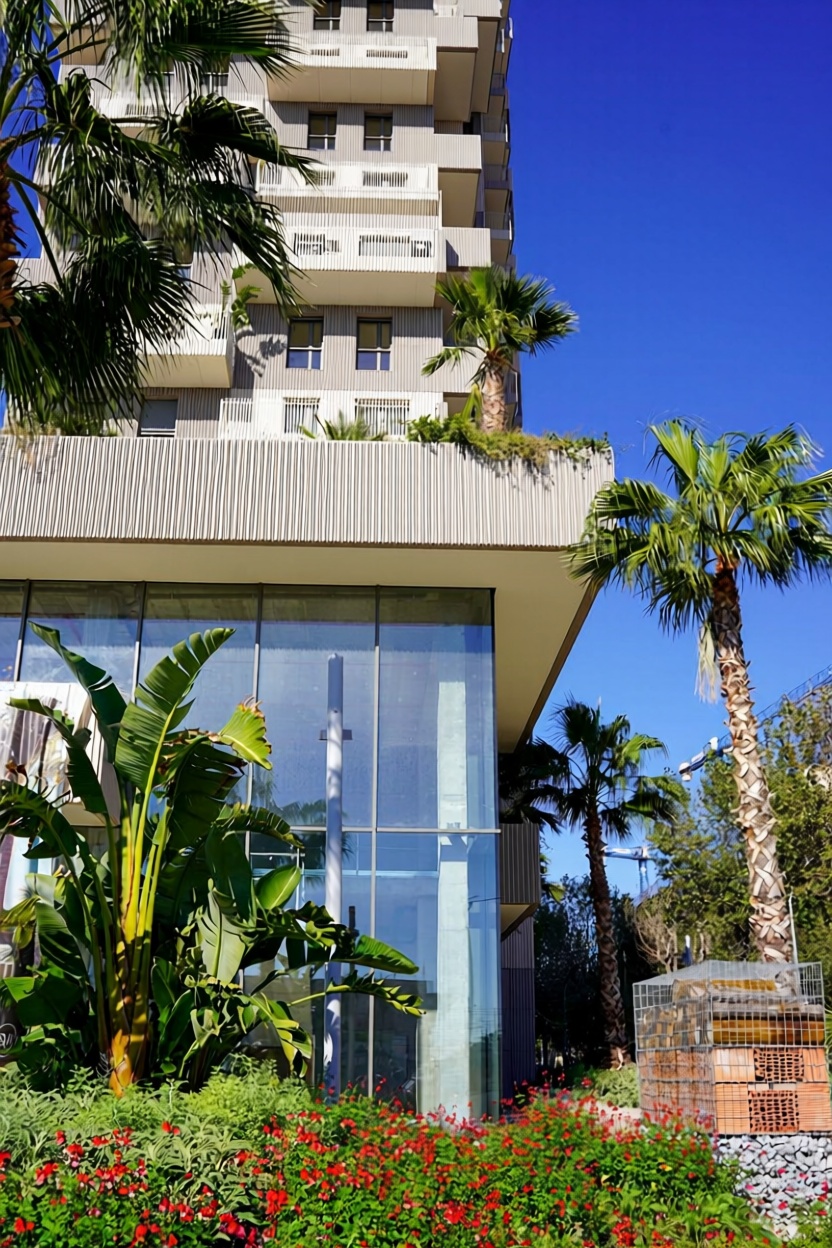 Wohnung zum Verkauf in direkter Strandlage in Mataró — Fassade