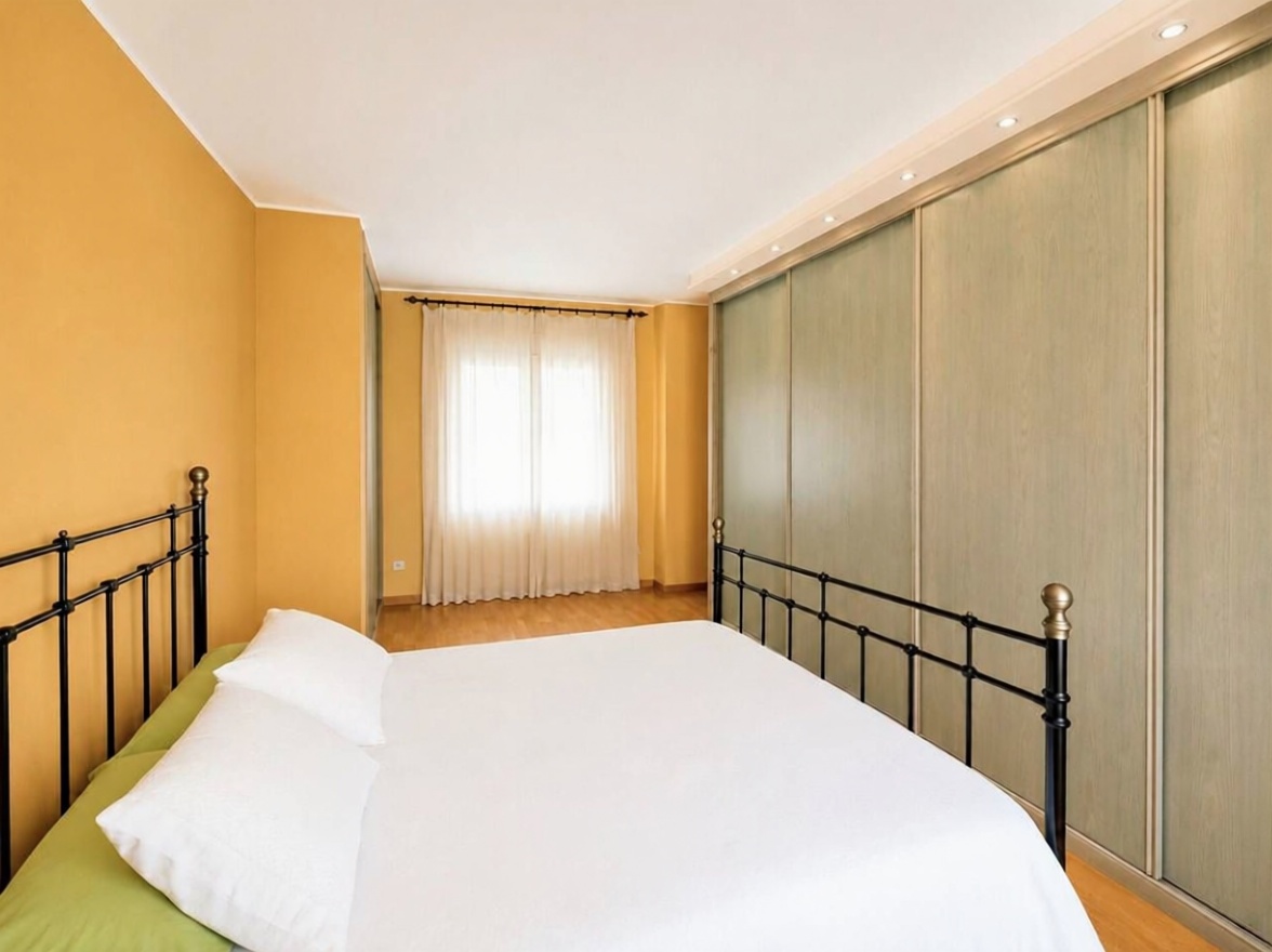 Apartamento à venda pé na areia em El Masnou — Quarto