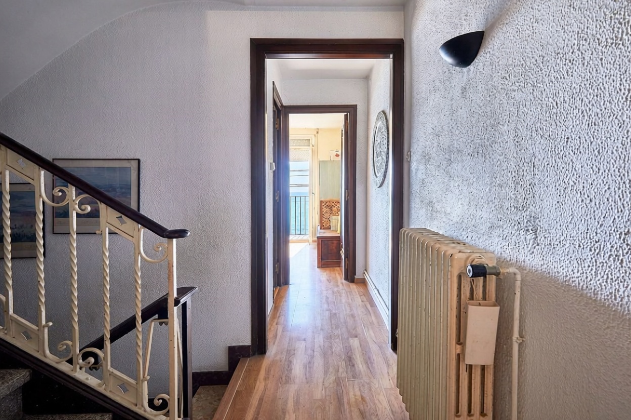Chalet mit direkter Strandzugang in Montgat — Schlafzimmer
