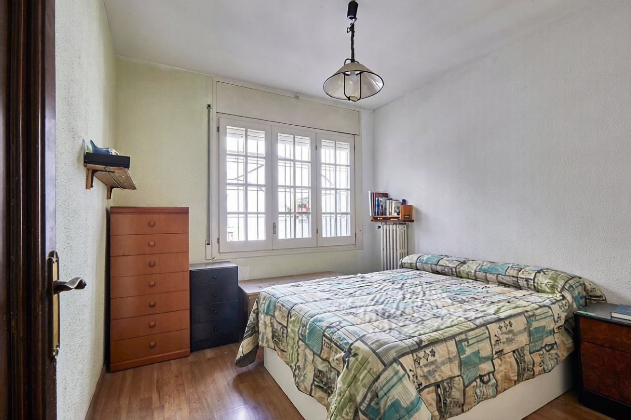 Chalet mit direkter Strandzugang in Montgat — Bad