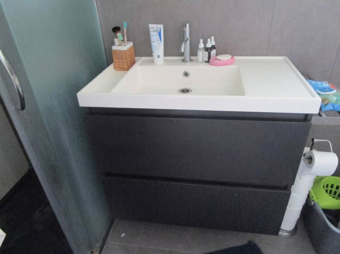 Apartamento à venda pé na areia em Badalona — Casa banho