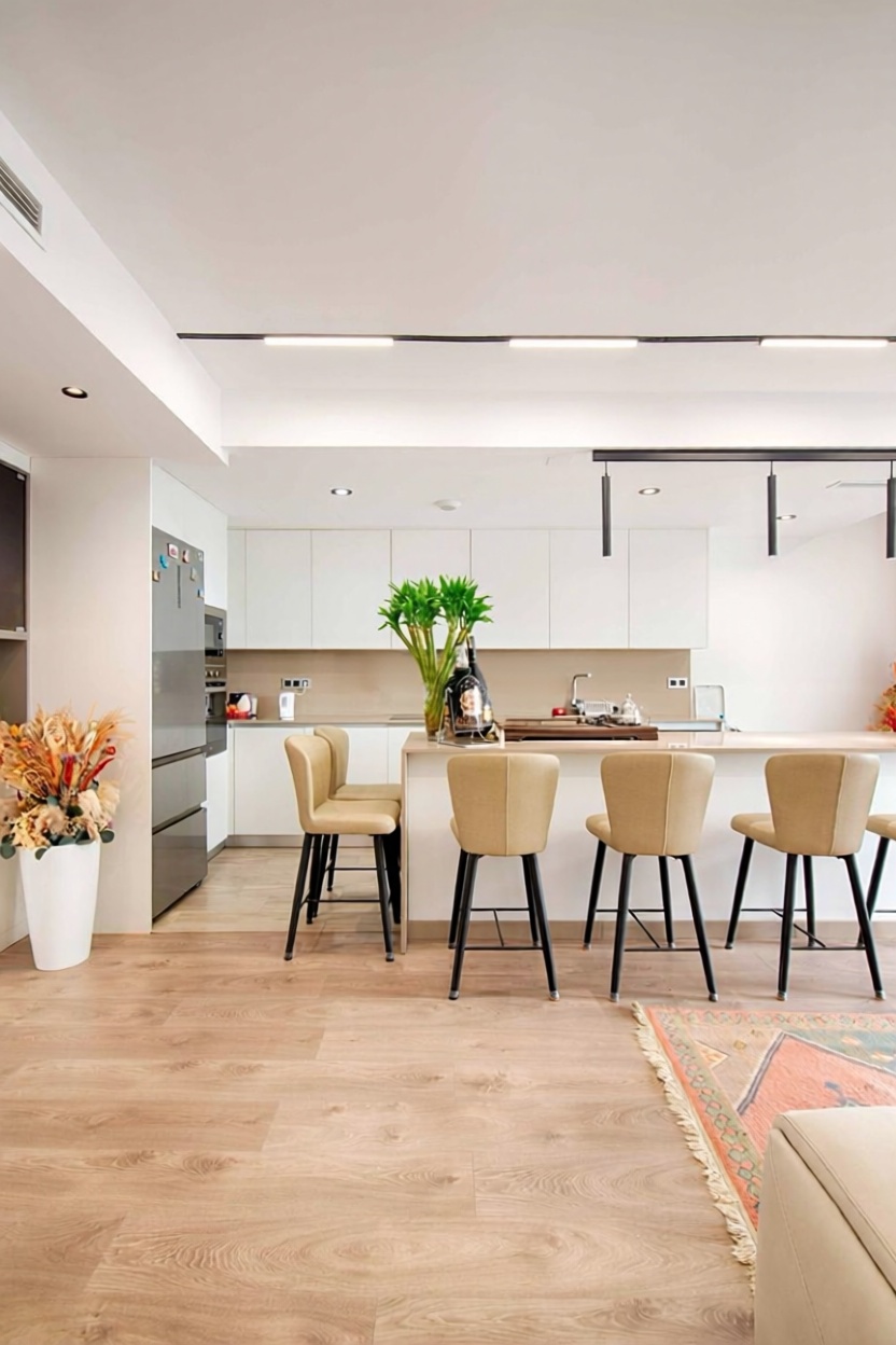 Flat for sale frontline beach in Badalona — Bedroom
