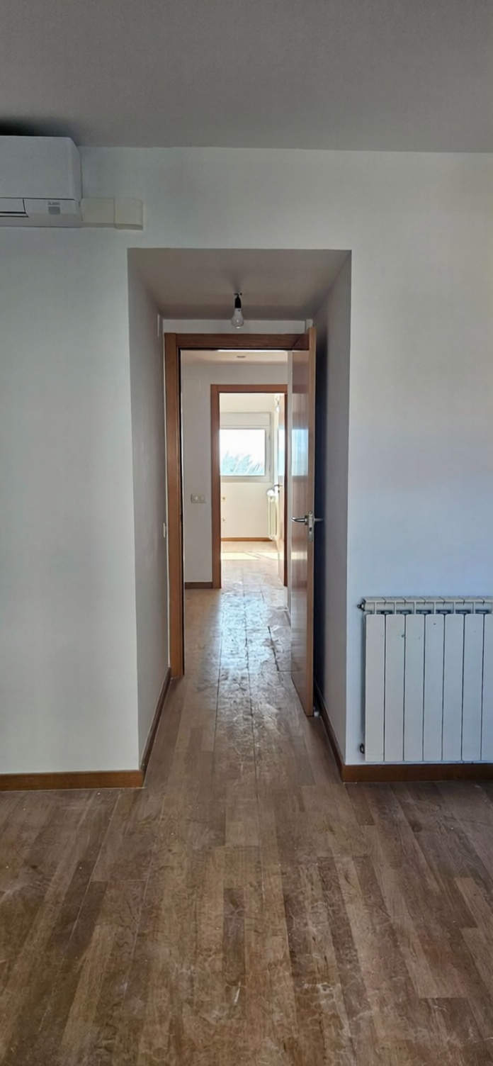 Duplex in erste Strandlinie in Badalona — Schlafzimmer