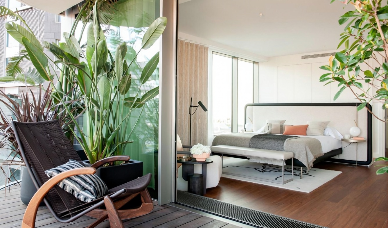 Flat for sale frontline beach in Barcelona — Bedroom