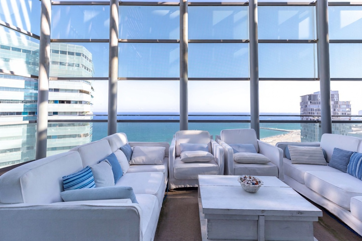 Duplex in erste Strandlinie in Barcelona