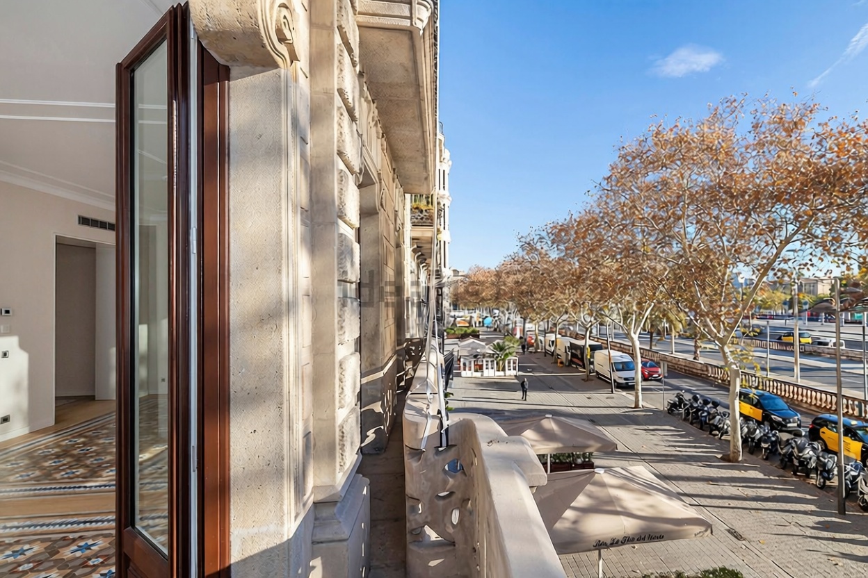 Wohnung zum Verkauf in direkter Strandlage in Barcelona
